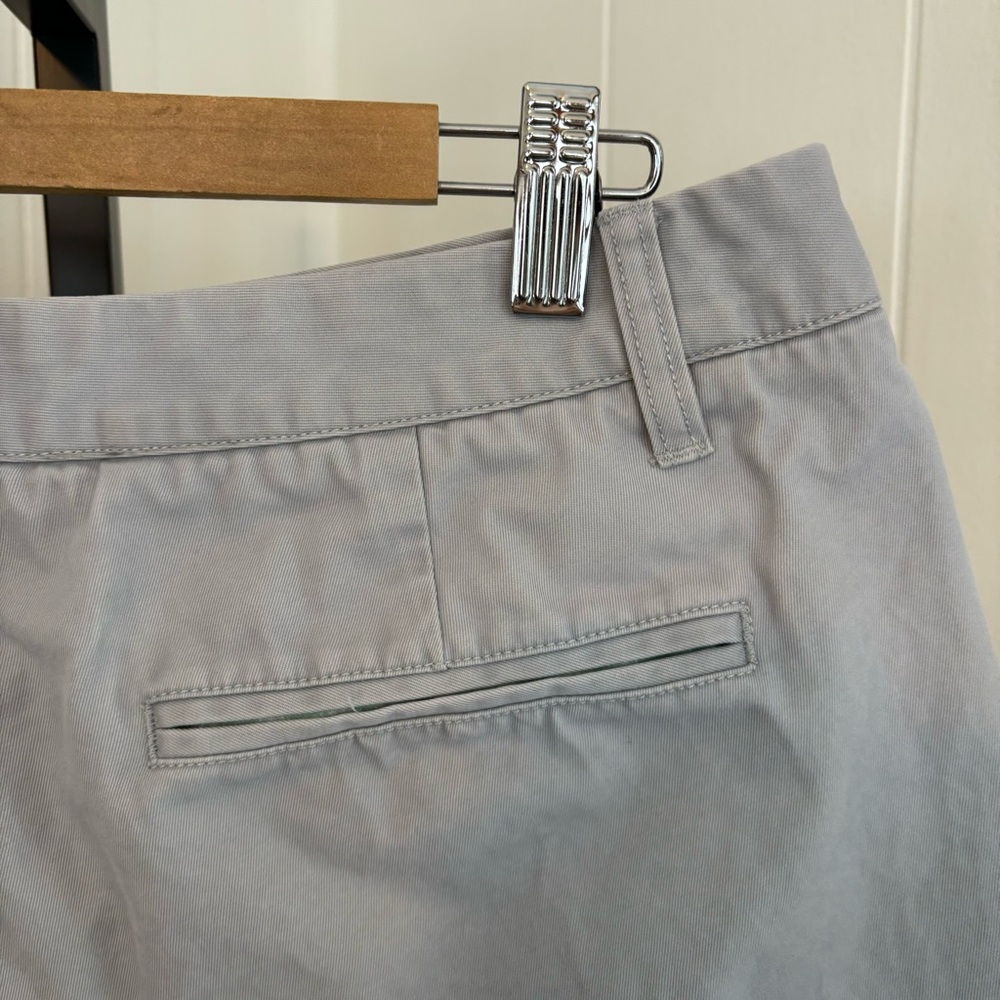 Bonobos Light Classic Gray Cotton Flat Front Chino Preppy Shorts Mens 33x11